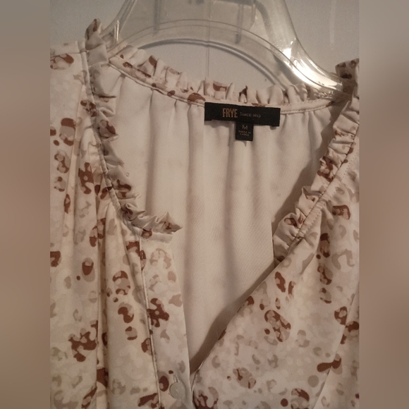 Floral Cream Dress Medium polyester Dress - Picture 5 of 9